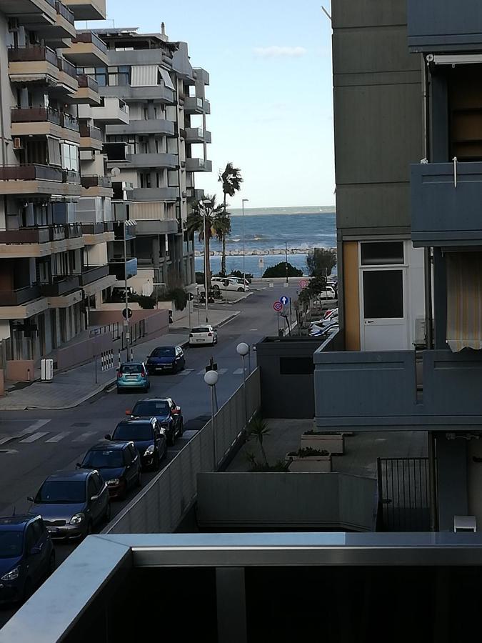 Levante Waterfront Bari Eksteriør billede